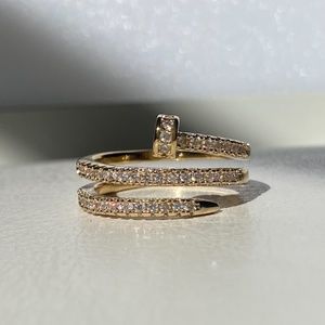 Diamond Gold Minimalist Loop Love Ring - Classy Inspired Jewelry